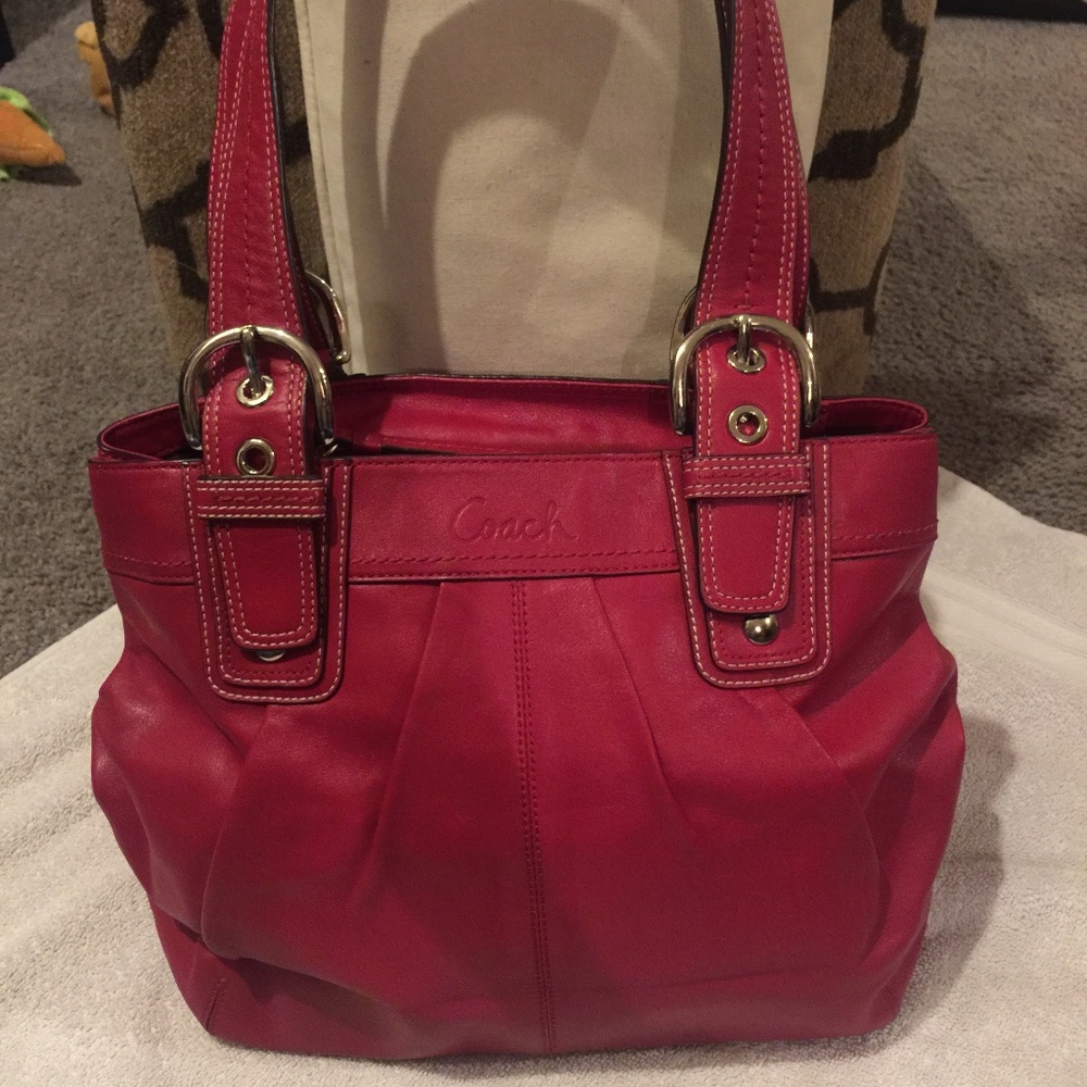 Coach purse - red